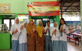 Peningkatan Kualitas Pendidikan di Asia: Peran Teknologi dan Inovasi